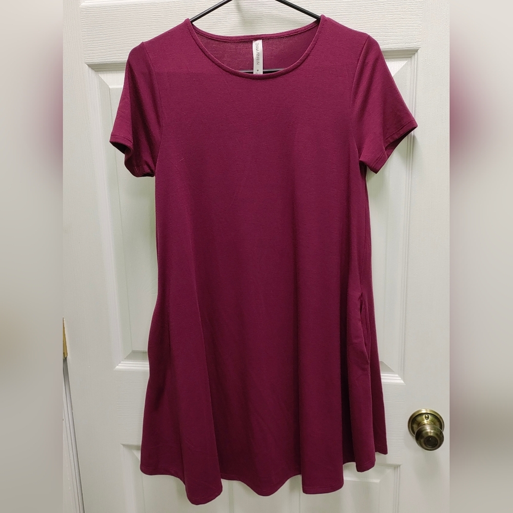 Zenanna Premium Womens M Rose Red Short Sleeve Tunic/ Dress with Side Pockets